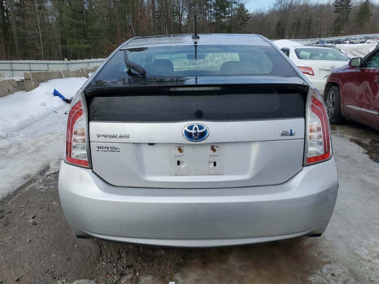 2015 TOYOTA PRIUS - Фото 6