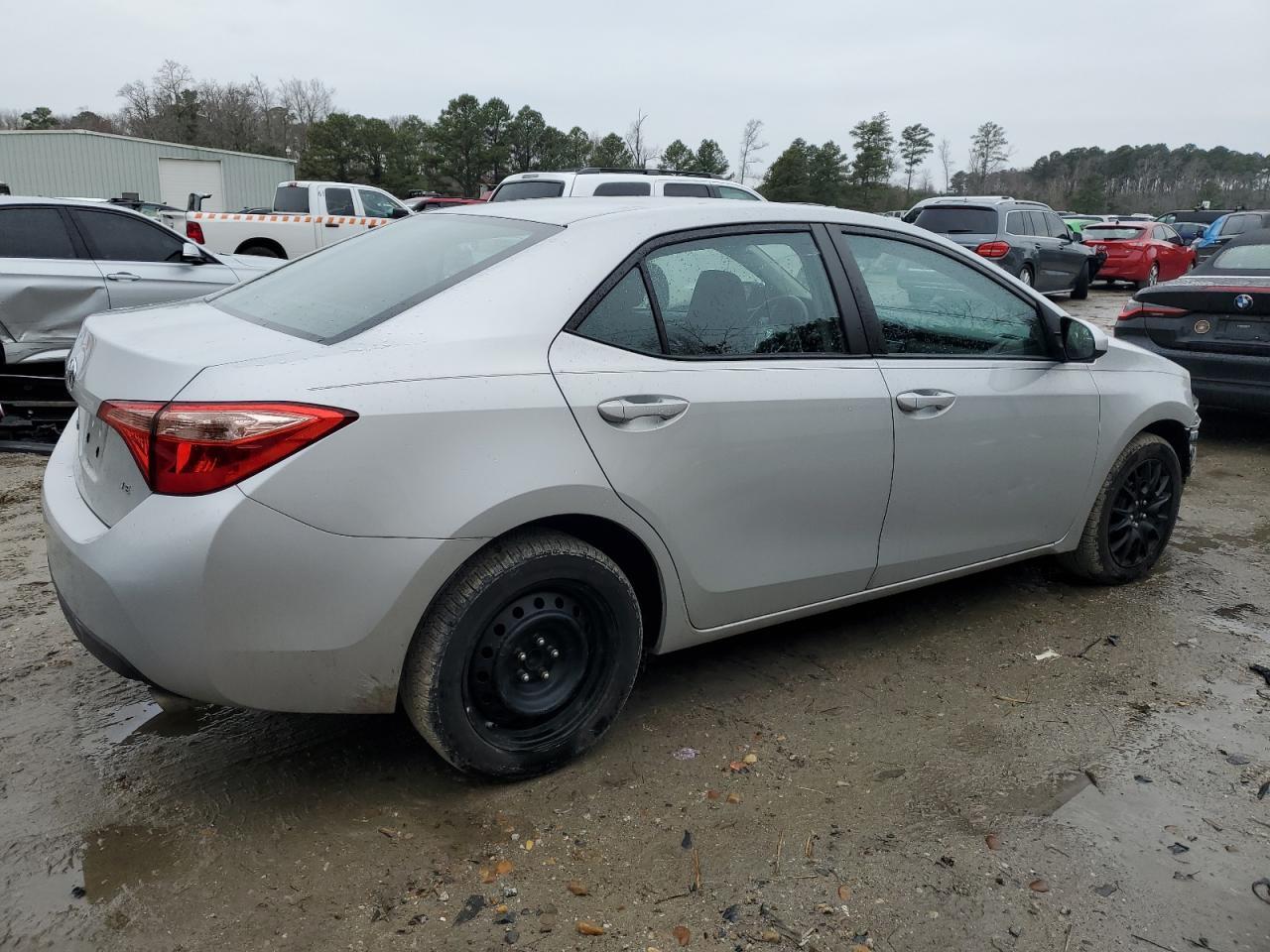 2018 TOYOTA COROLLA L - Image 3