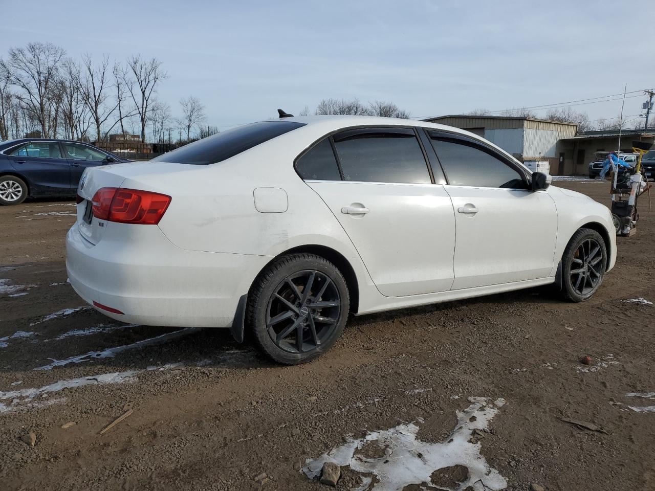 2013 VOLKSWAGEN JETTA TDI - Фото 3