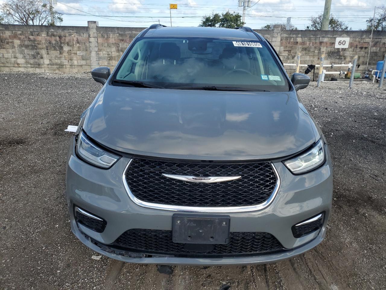 2022 CHRYSLER PACIFICA T - Image 5