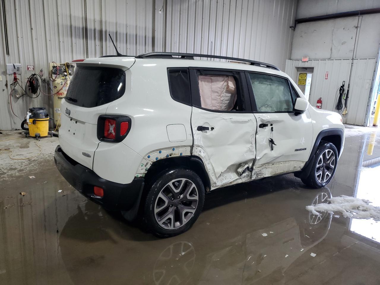2016 JEEP RENEGADE L - Image 3