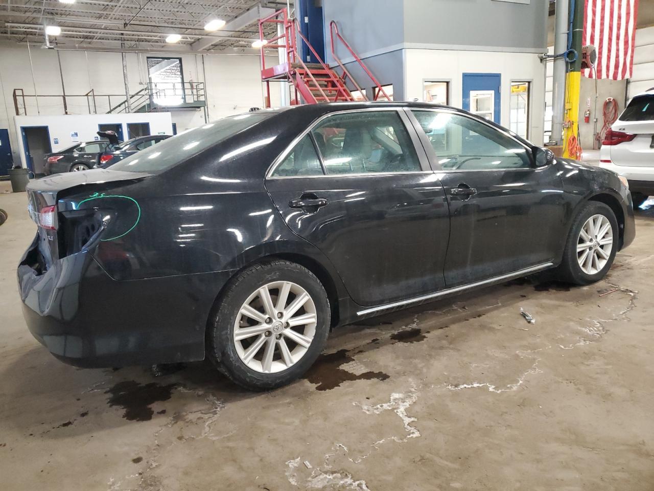2014 TOYOTA CAMRY L - Image 3