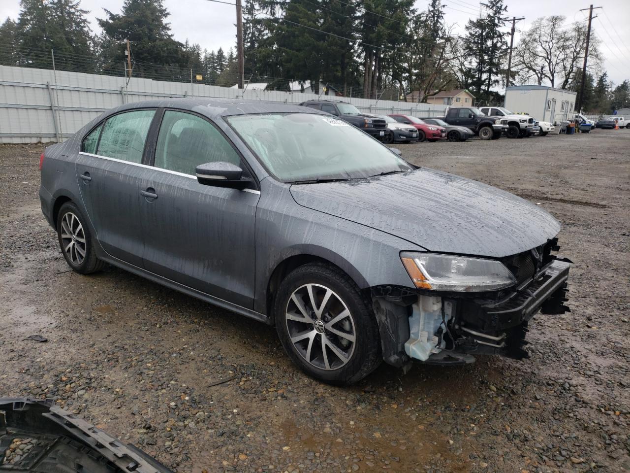 2017 VOLKSWAGEN JETTA SE - Image 4