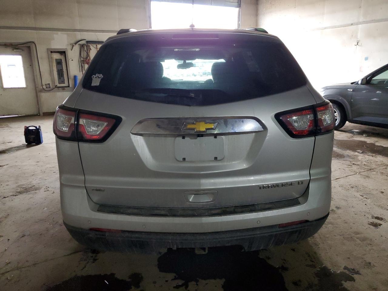 2015 CHEVROLET TRAVERSE L - Image 6