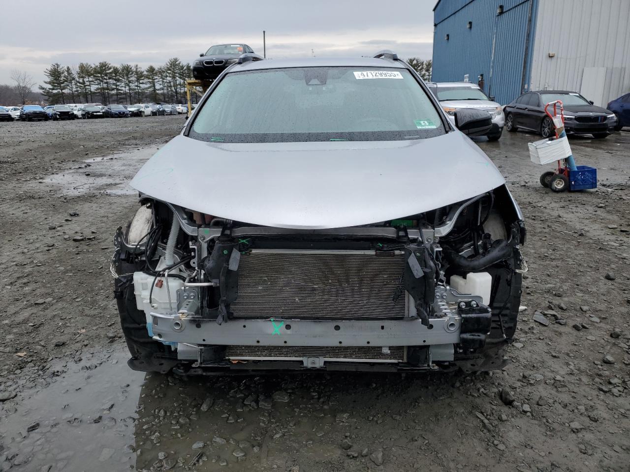 2018 TOYOTA RAV4 LE - Фото 5
