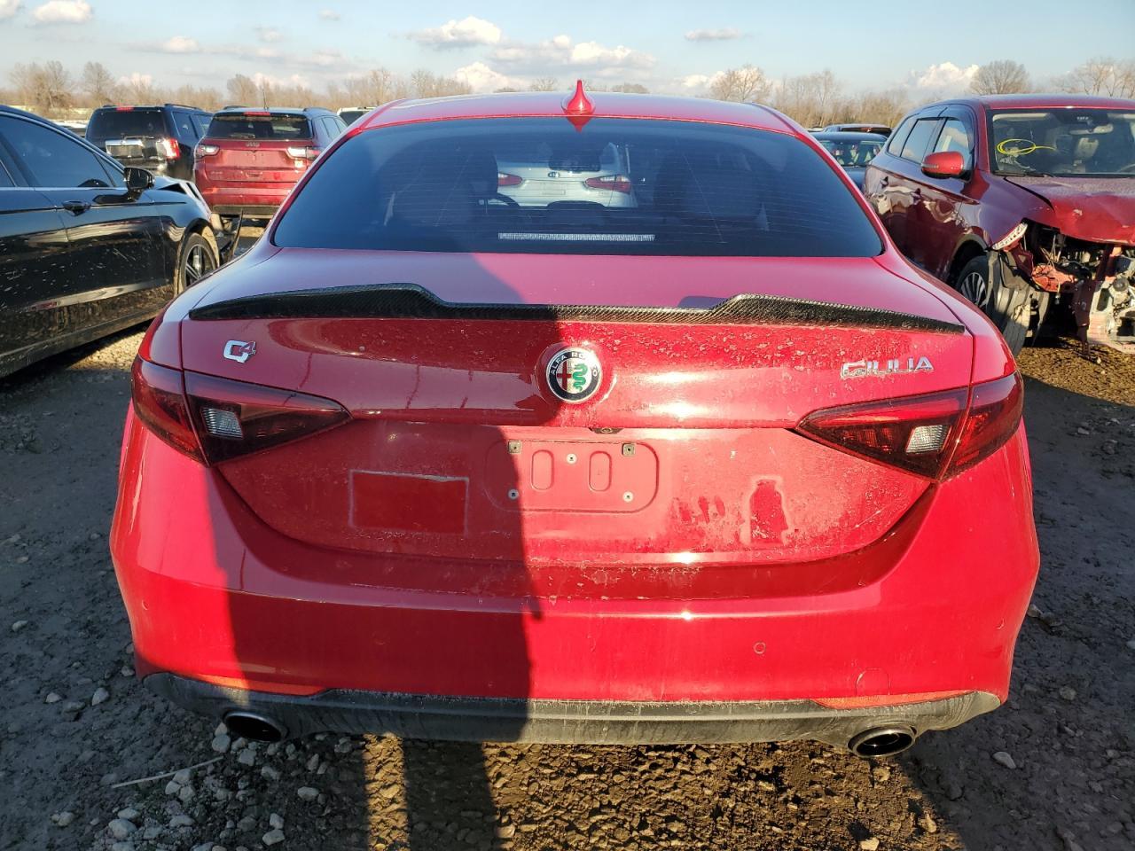 2017 ALFA ROMEO GIULIA Q4 - Фото 6