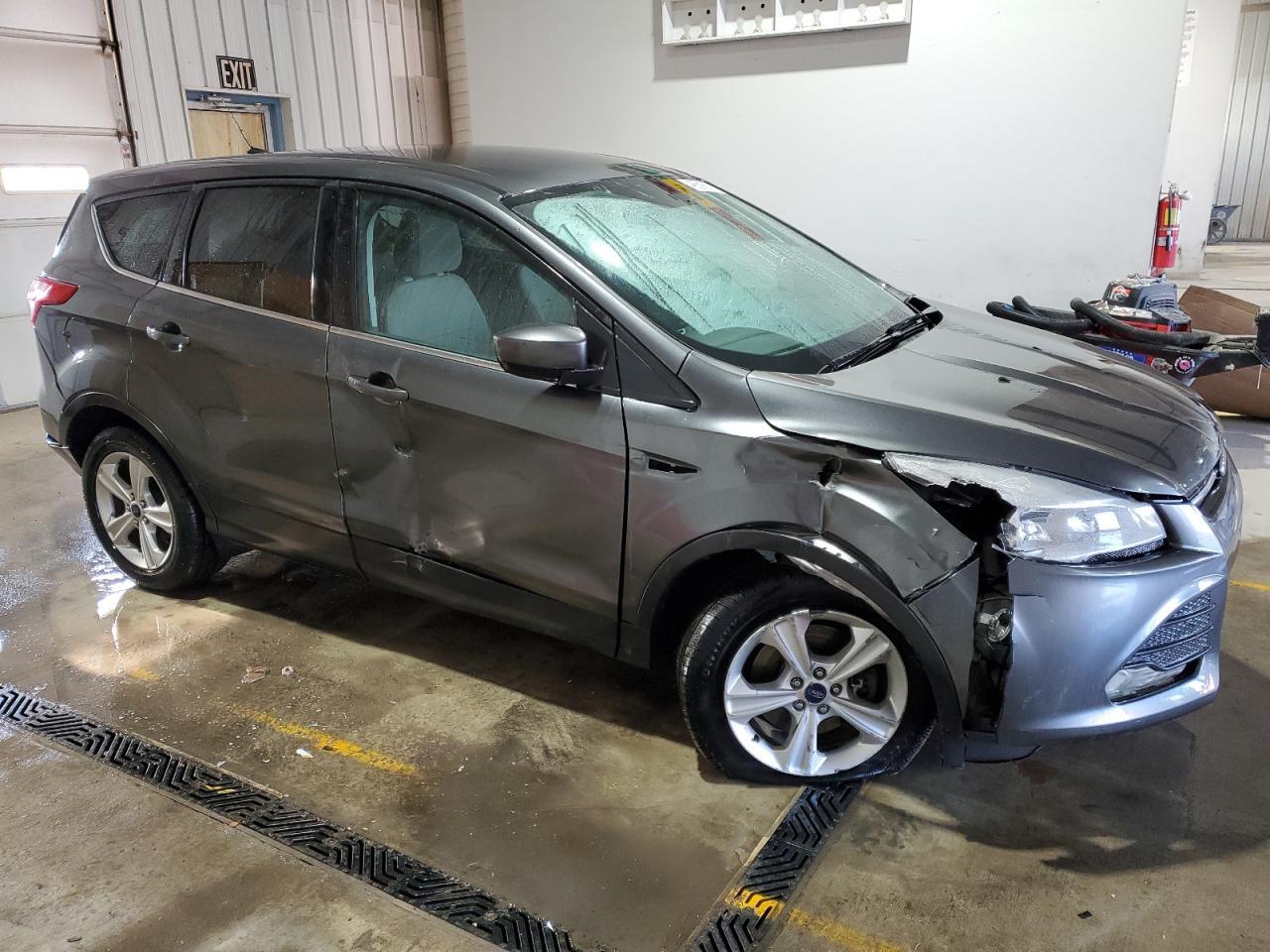 2015 FORD ESCAPE SE - Image 4