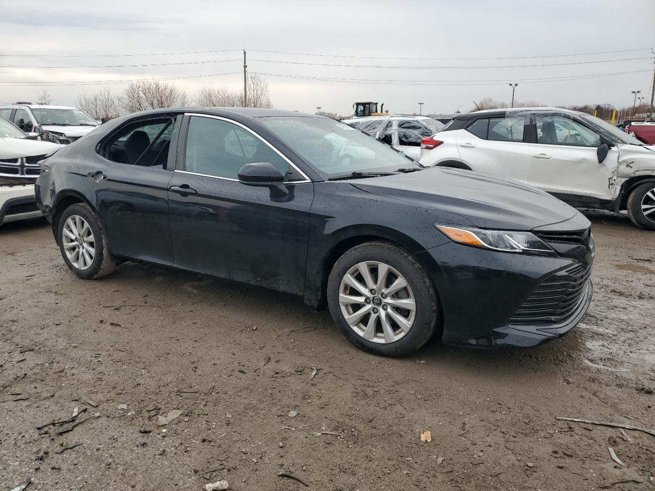 2020 TOYOTA CAMRY LE - Фото 4