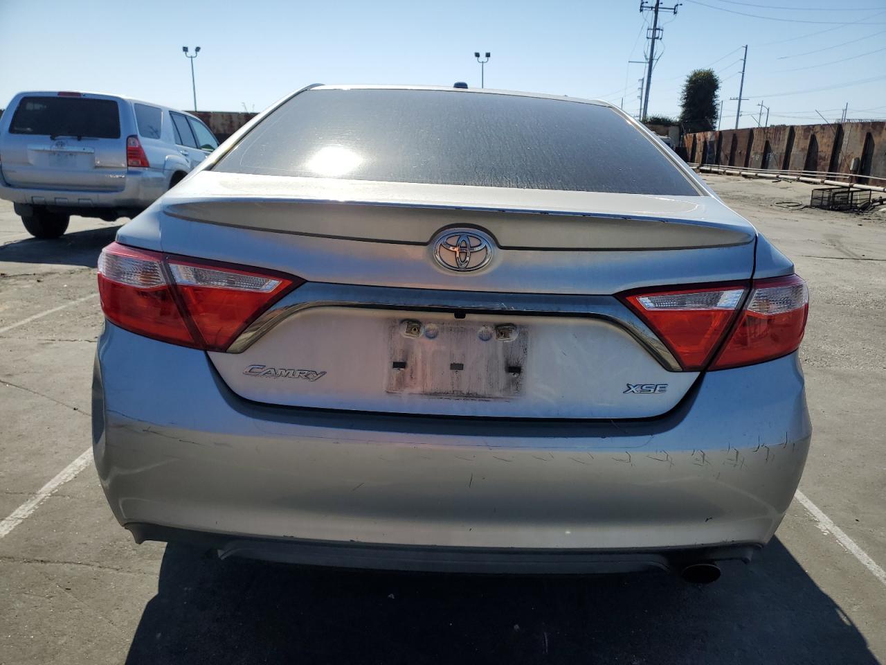 2017 TOYOTA CAMRY LE - Фото 6