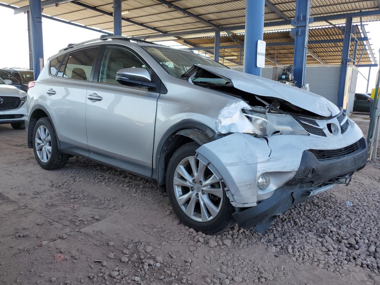 2015 TOYOTA RAV4 LIMIT - Image 4