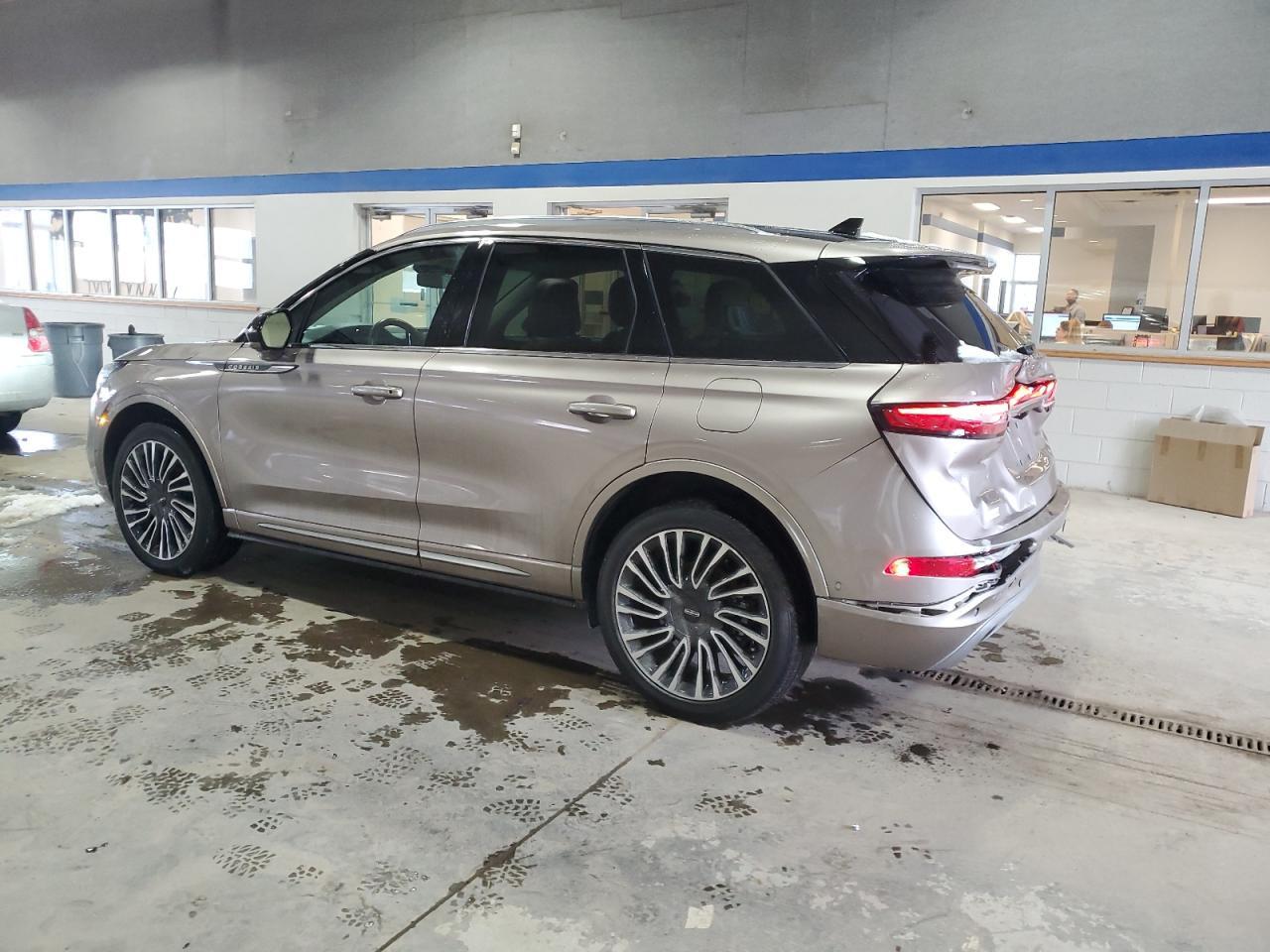 2020 LINCOLN CORSAIR RE - Фото 2