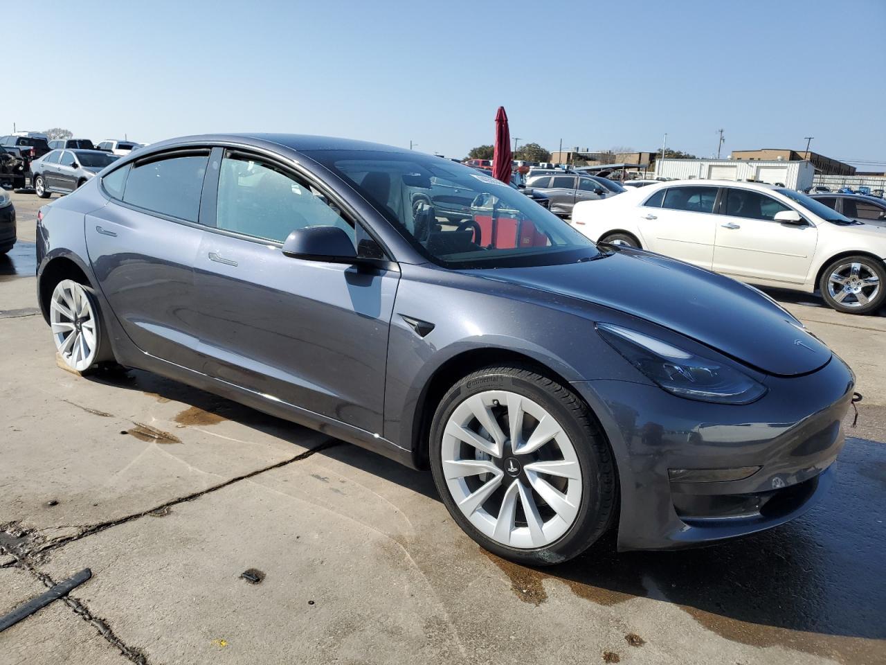 2023 TESLA MODEL 3 - Фото 4