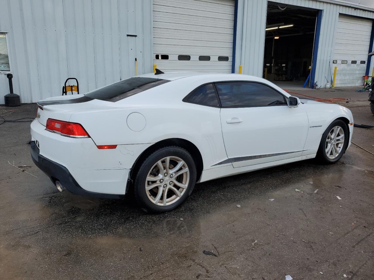 2015 CHEVROLET CAMARO LS - Image 3