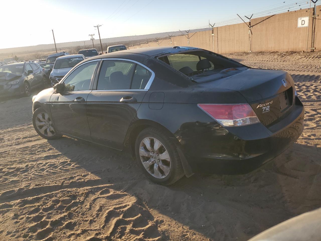 2010 HONDA ACCORD EXL - Image 2