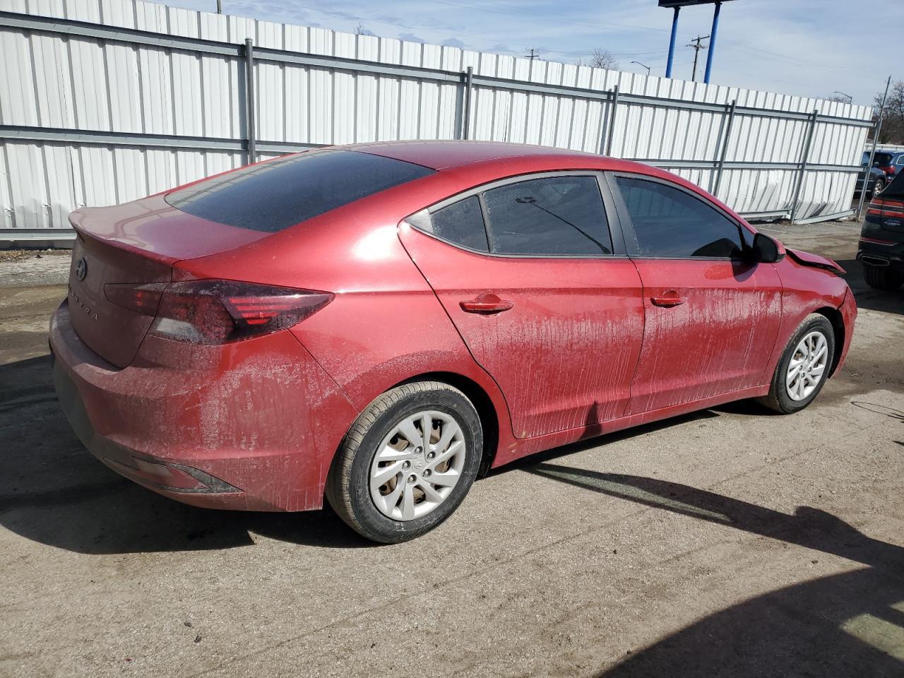 2019 HYUNDAI ELANTRA SE - Фото 3