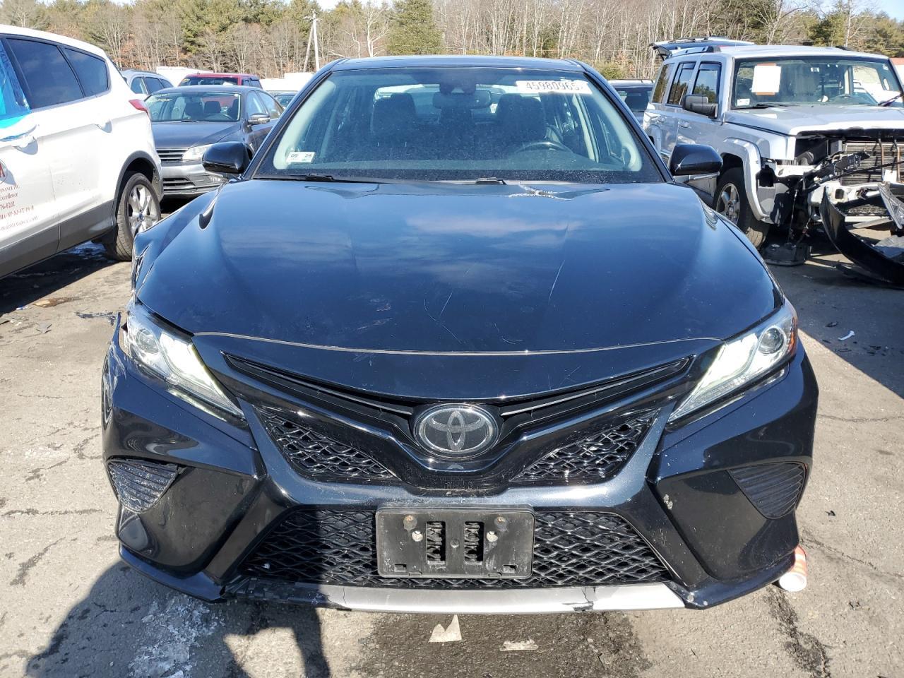 2019 TOYOTA CAMRY XSE - Image 5