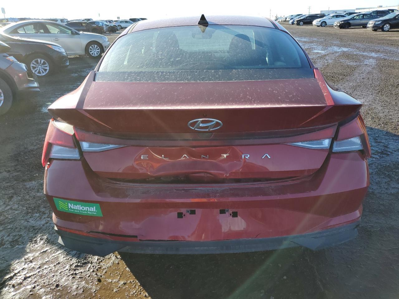 2022 HYUNDAI ELANTRA SE - Image 6