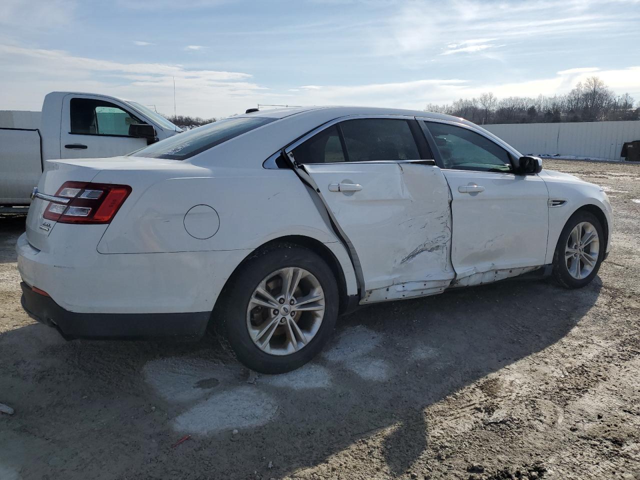 2013 FORD TAURUS SEL - Фото 3