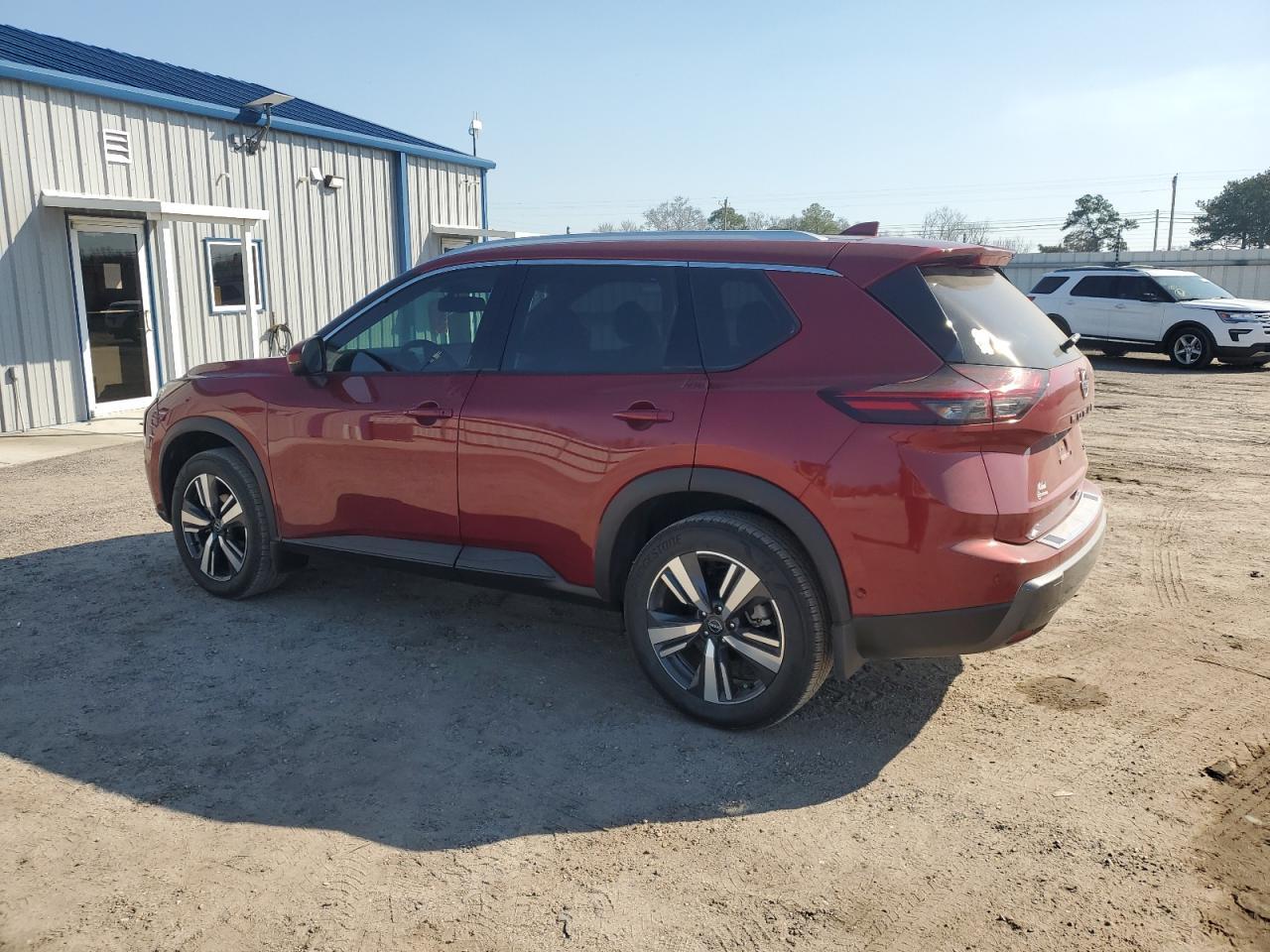 2024 NISSAN ROGUE SL - Фото 2