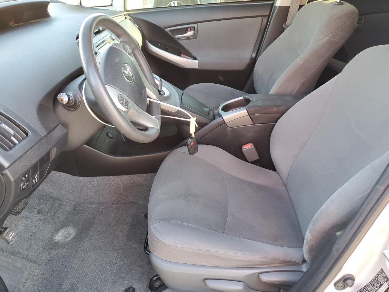 2015 TOYOTA PRIUS - Фото 7