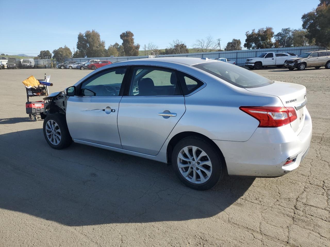 2018 NISSAN SENTRA S - Фото 2