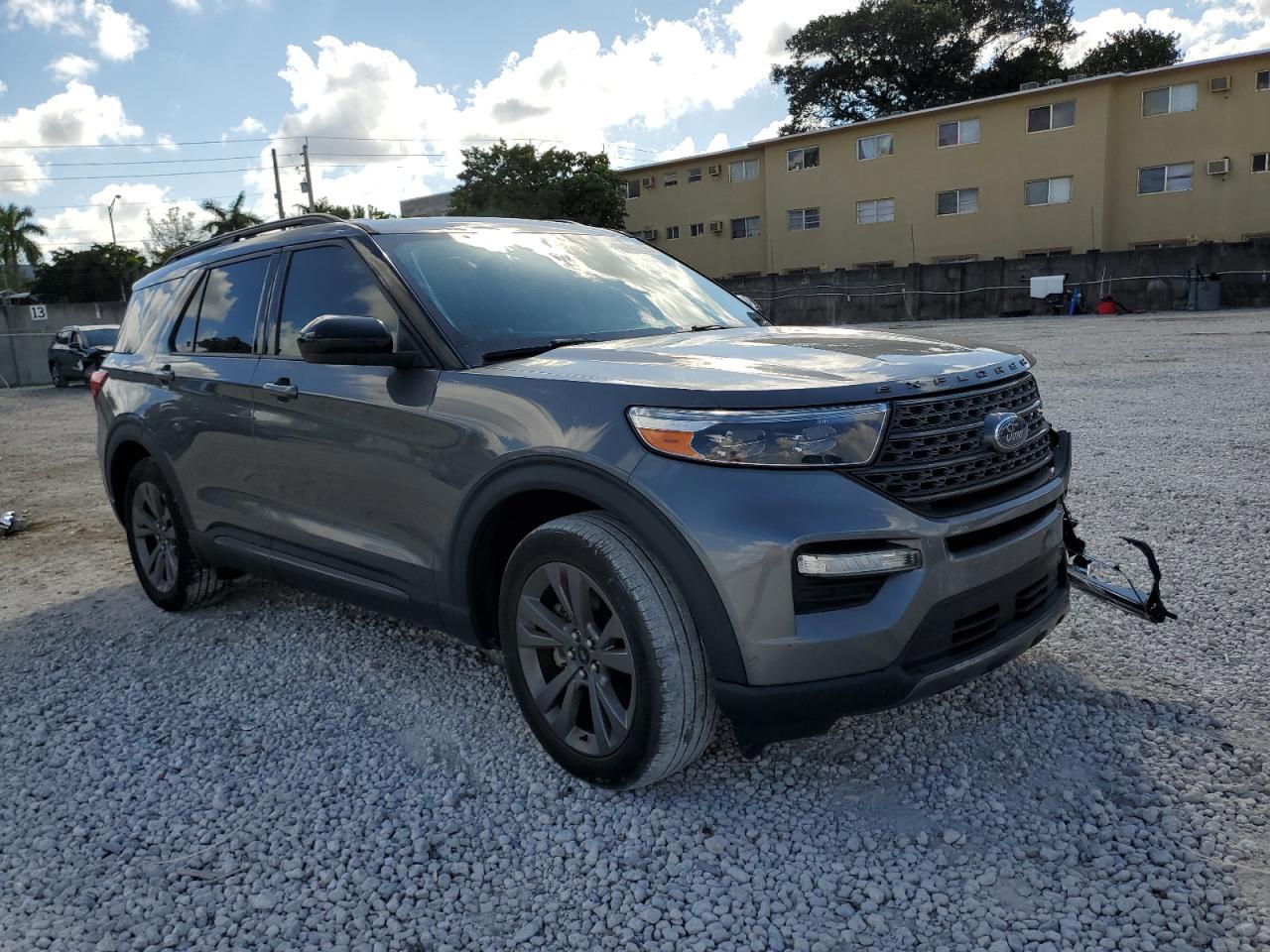 2022 FORD EXPLORER X - Фото 4