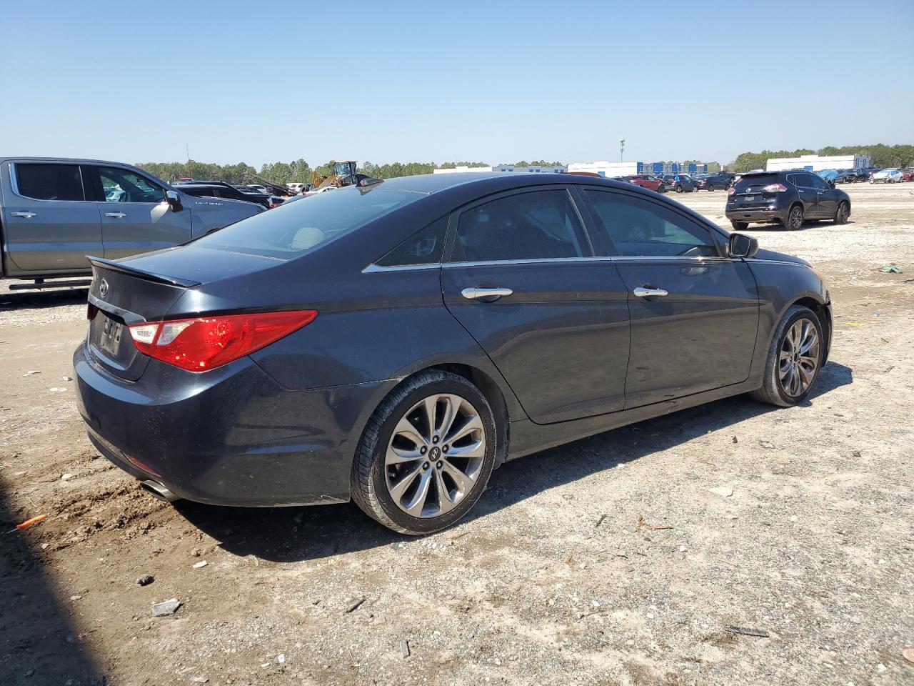2013 HYUNDAI SONATA SE - Фото 3