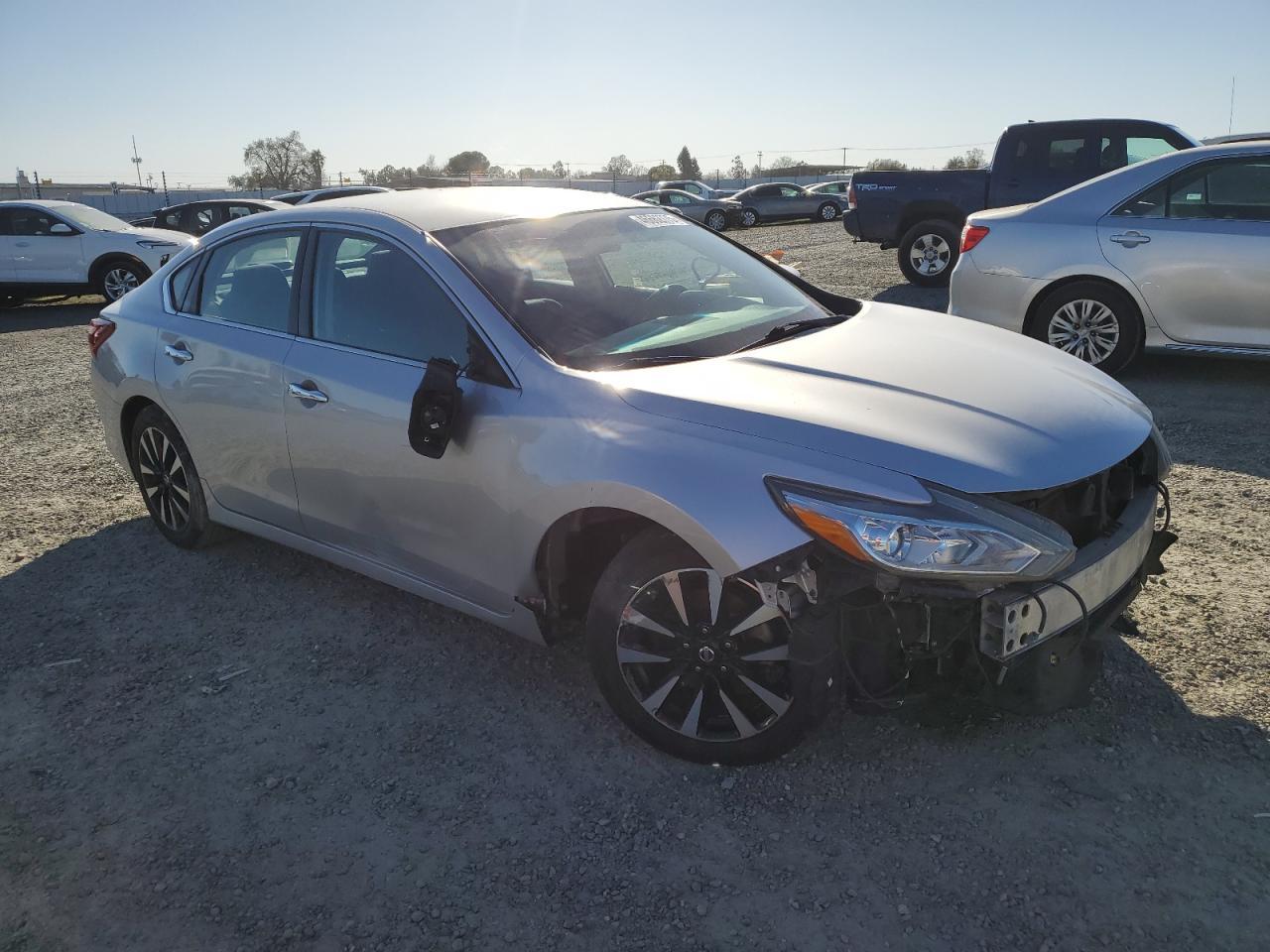 2018 NISSAN ALTIMA 2.5 - Фото 4