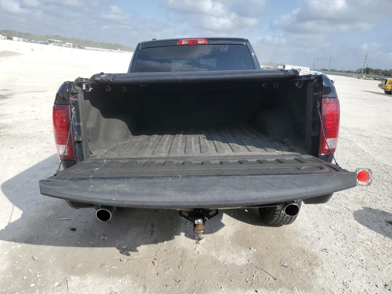 2014 RAM 1500 ST - Фото 6
