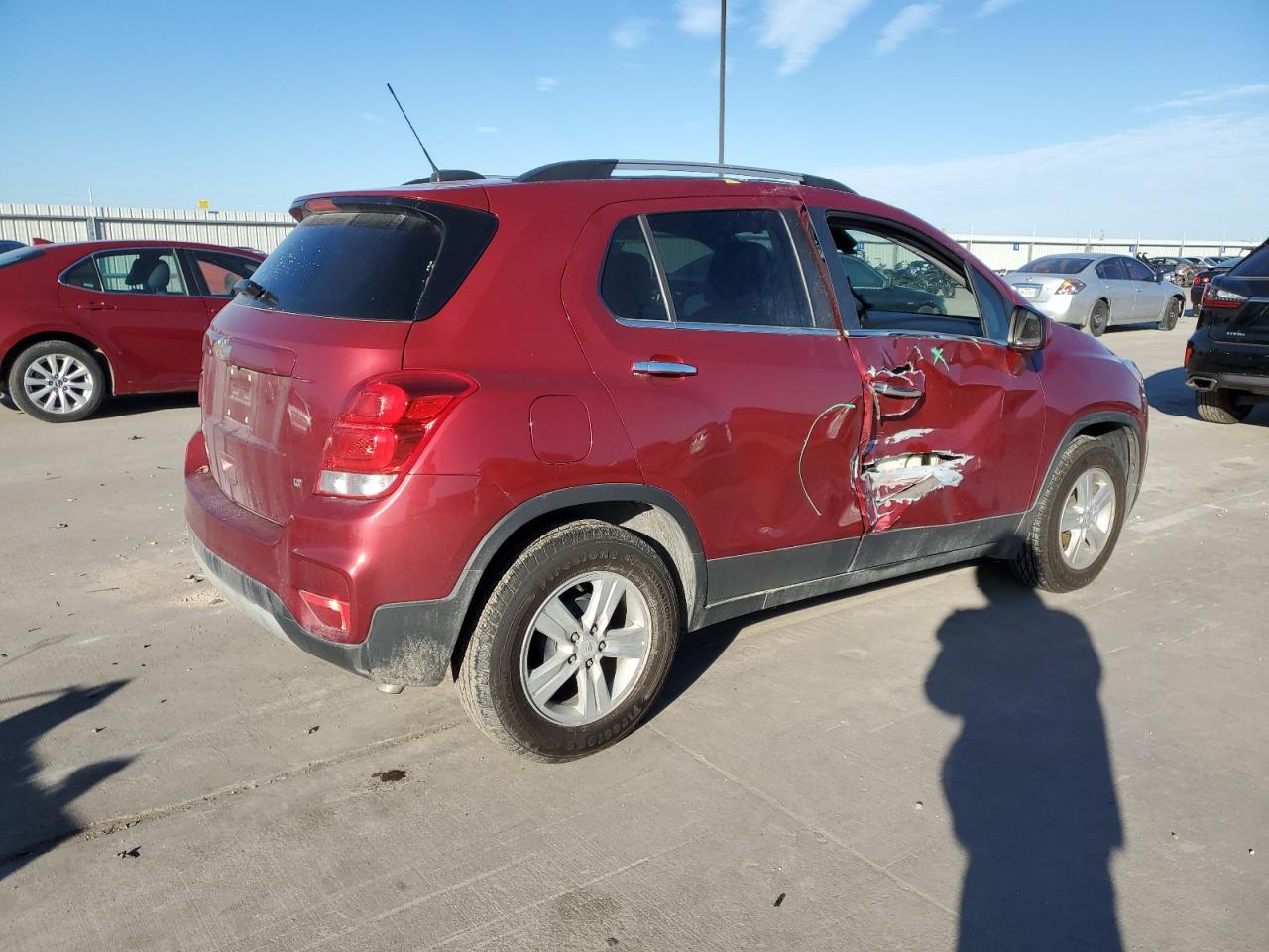 2019 CHEVROLET TRAX 1LT - Фото 3