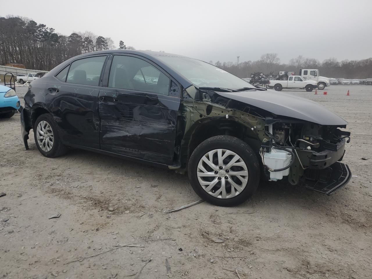 2018 TOYOTA COROLLA L - Image 4