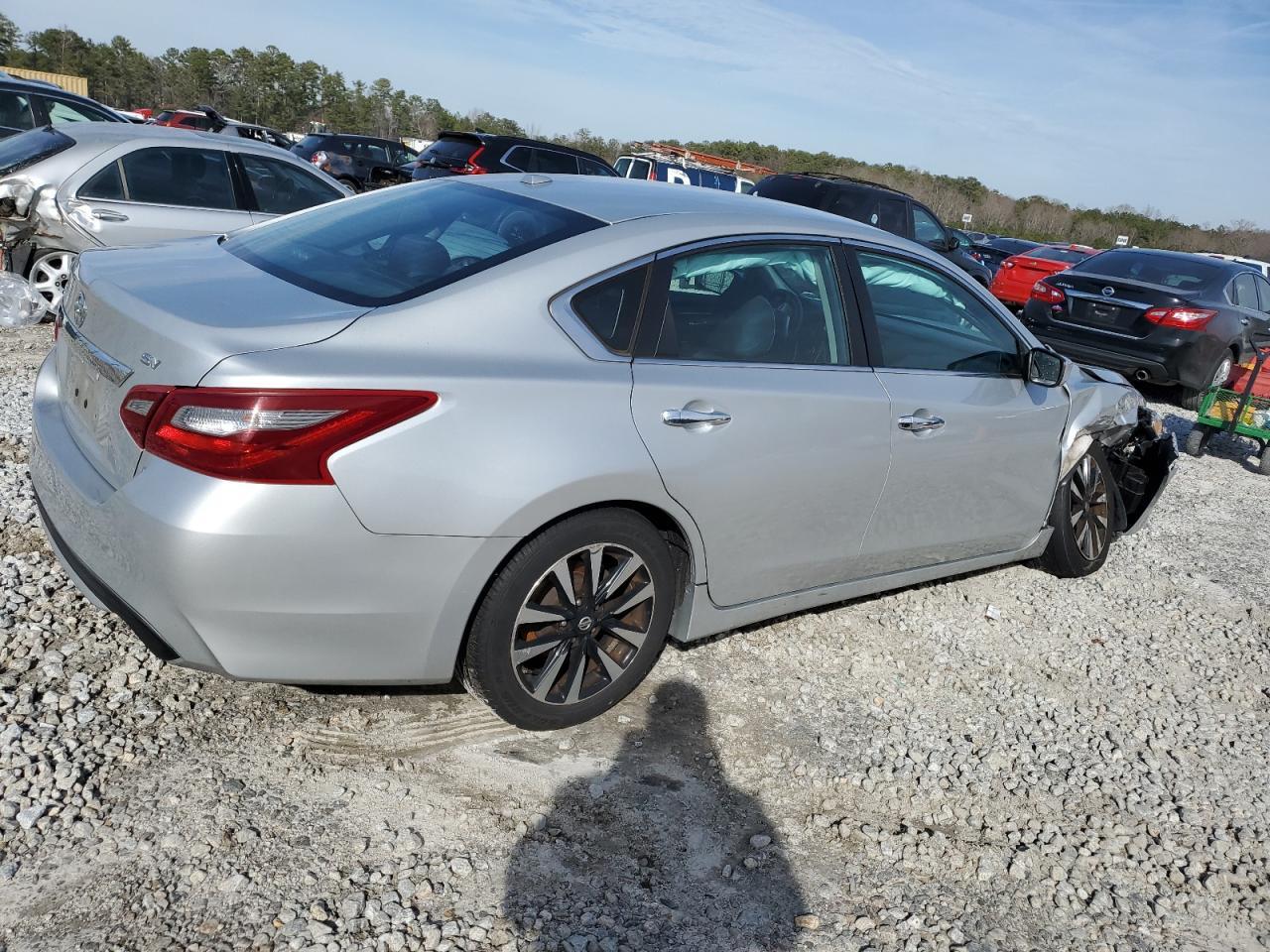 2018 NISSAN ALTIMA 2.5 - Фото 3