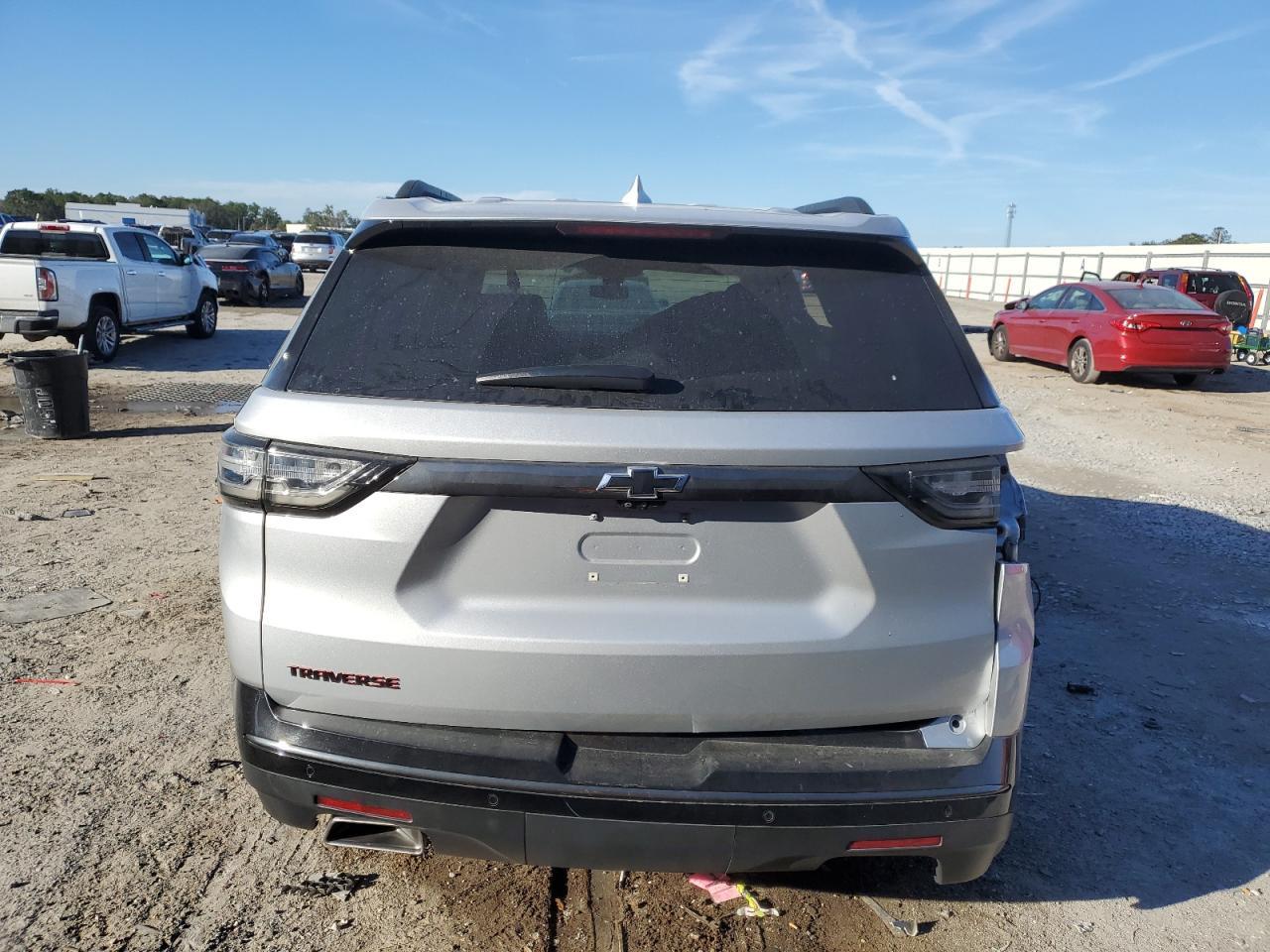 2021 CHEVROLET TRAVERSE P - Фото 6