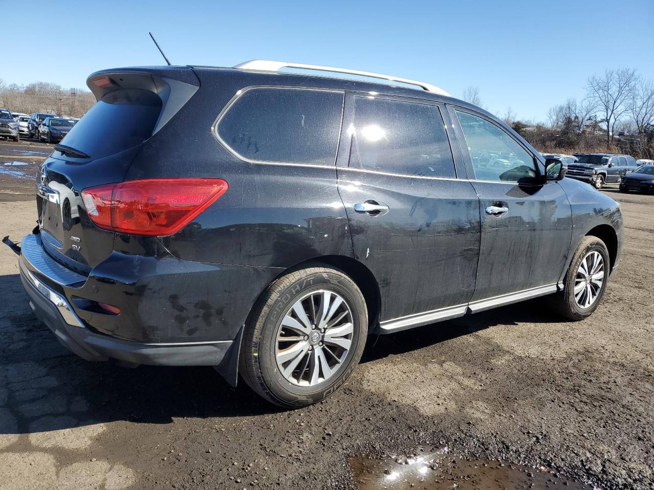 2018 NISSAN PATHFINDER - Image 3