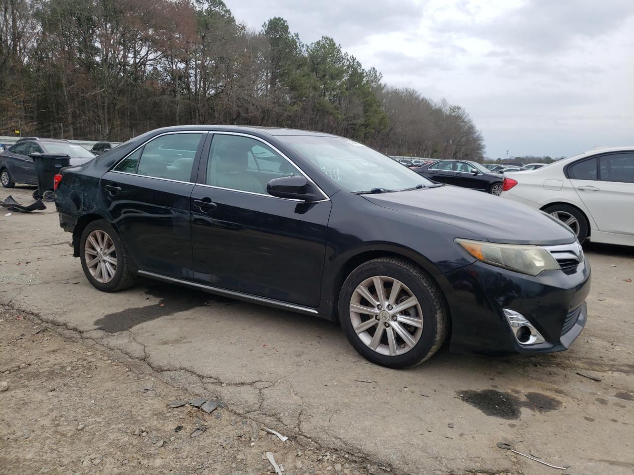 2014 TOYOTA CAMRY L - Image 4