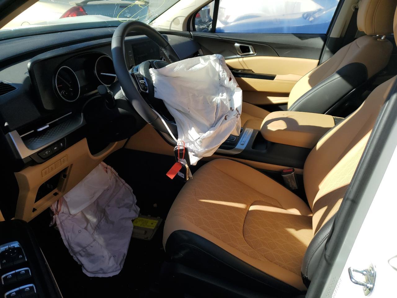 2024 KIA CARNIVAL L - Image 7