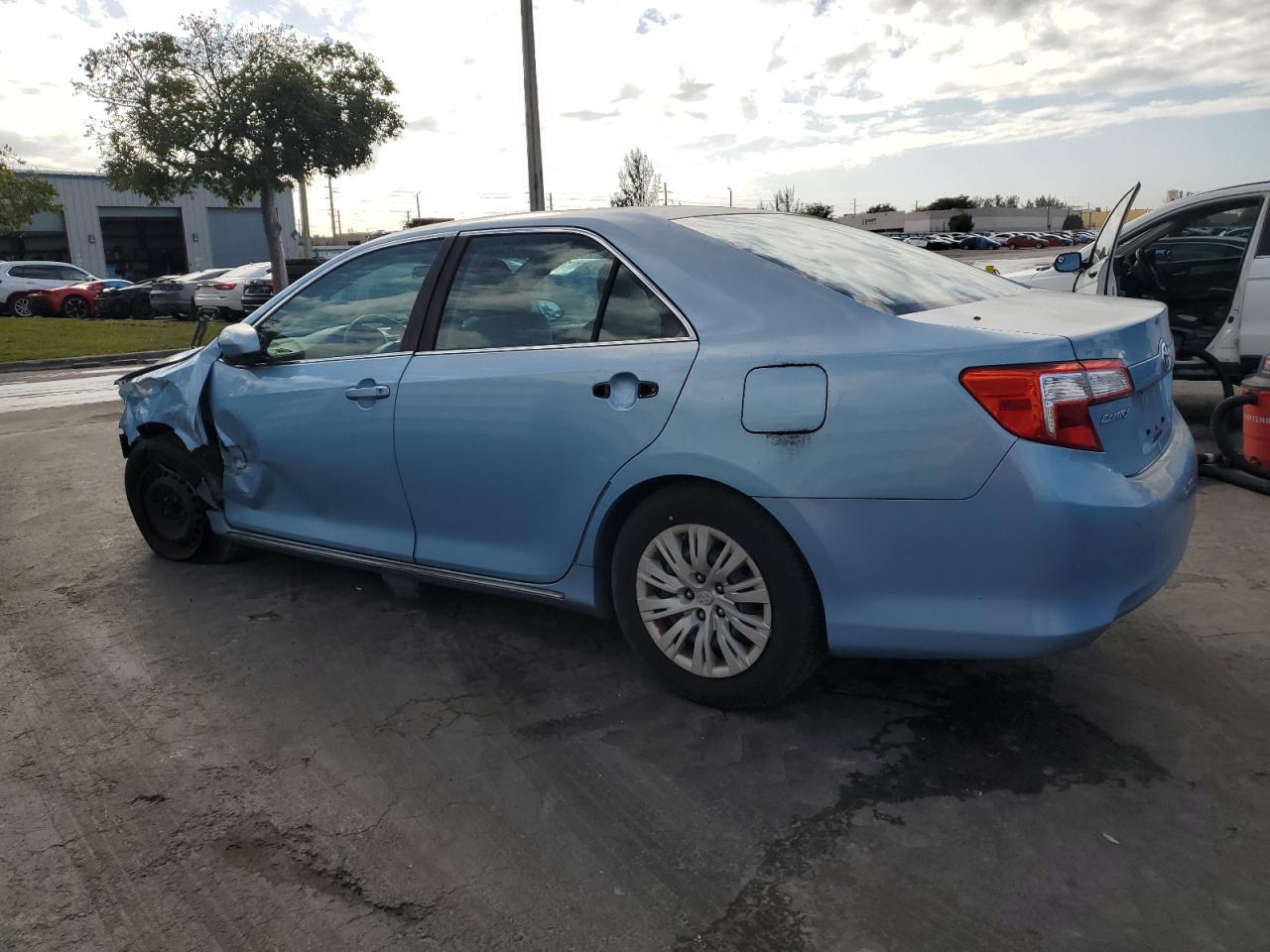2012 TOYOTA CAMRY BASE - Image 2
