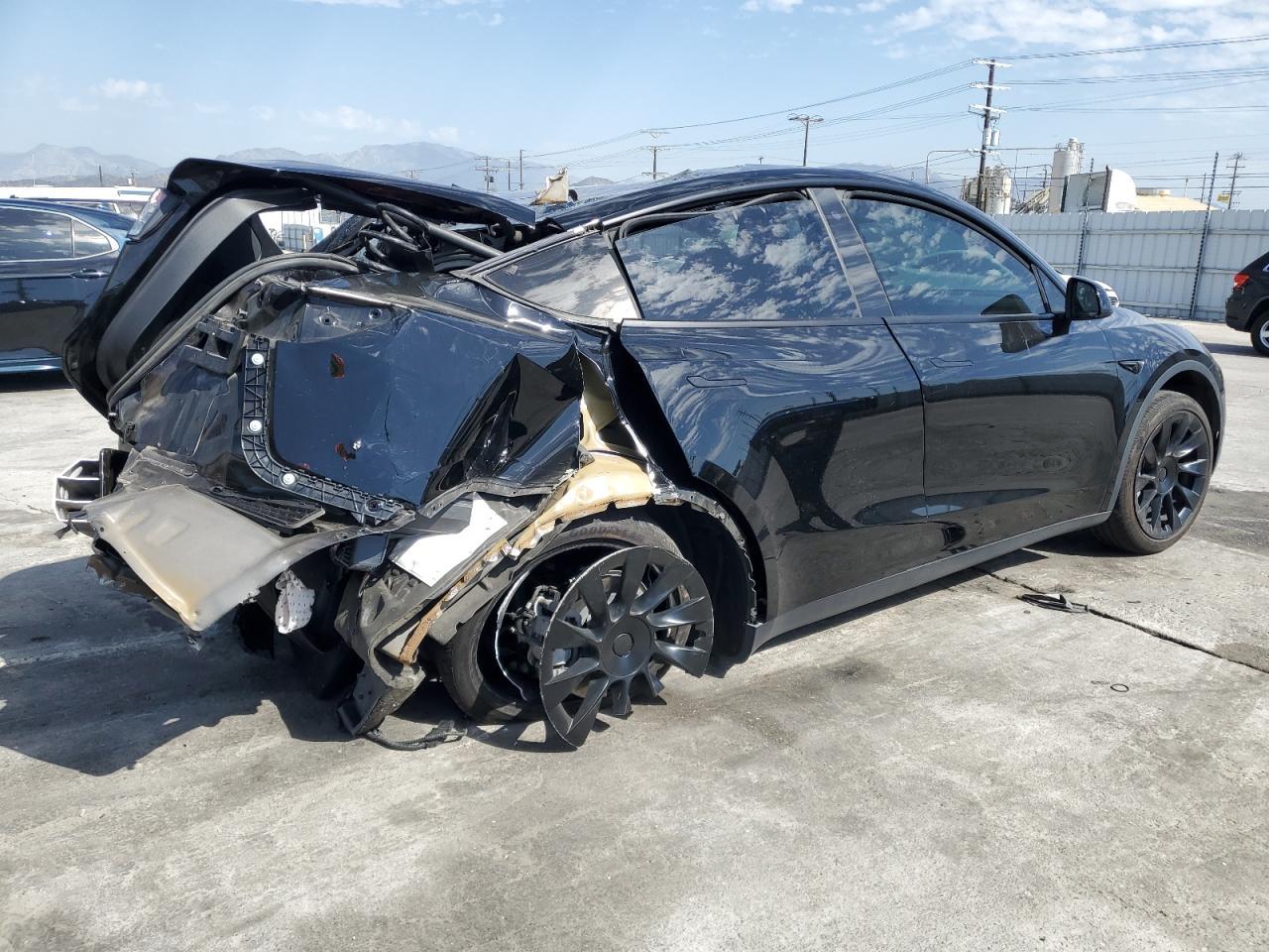 2022 TESLA MODEL Y - Image 3