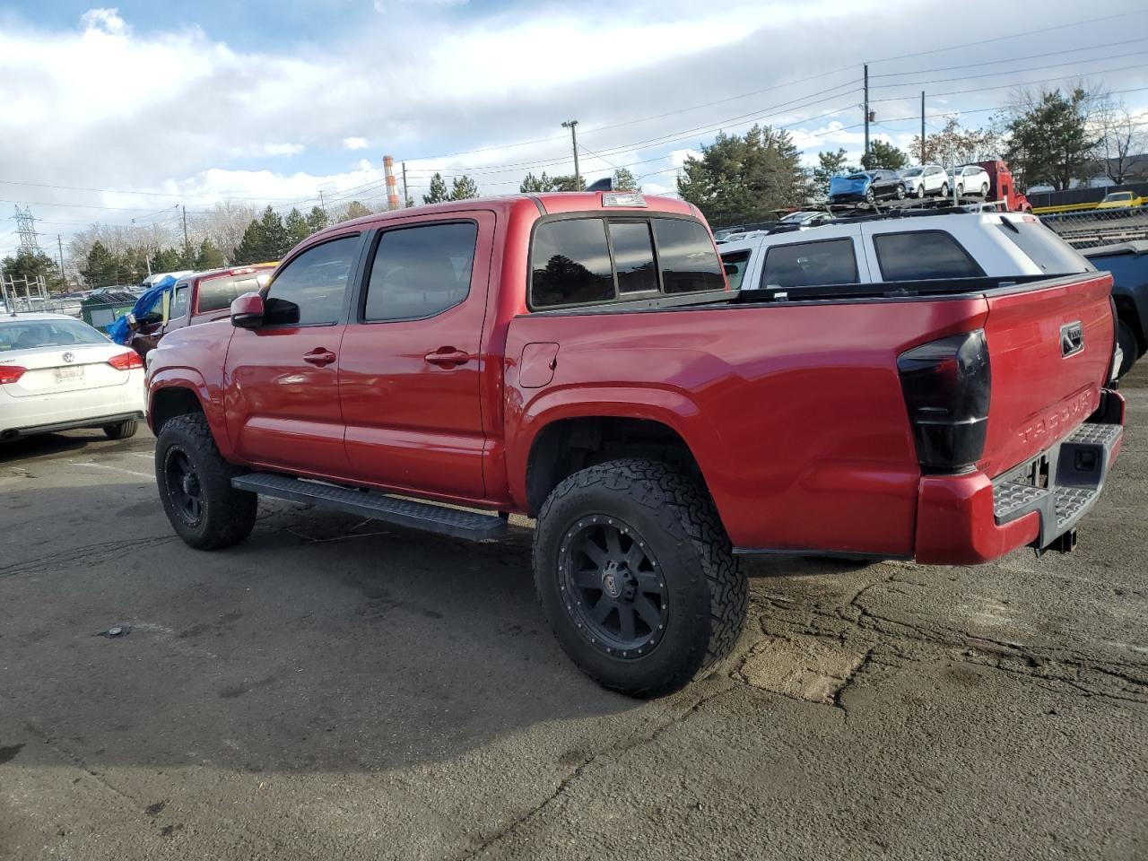 2017 TOYOTA TACOMA DOU - Фото 2