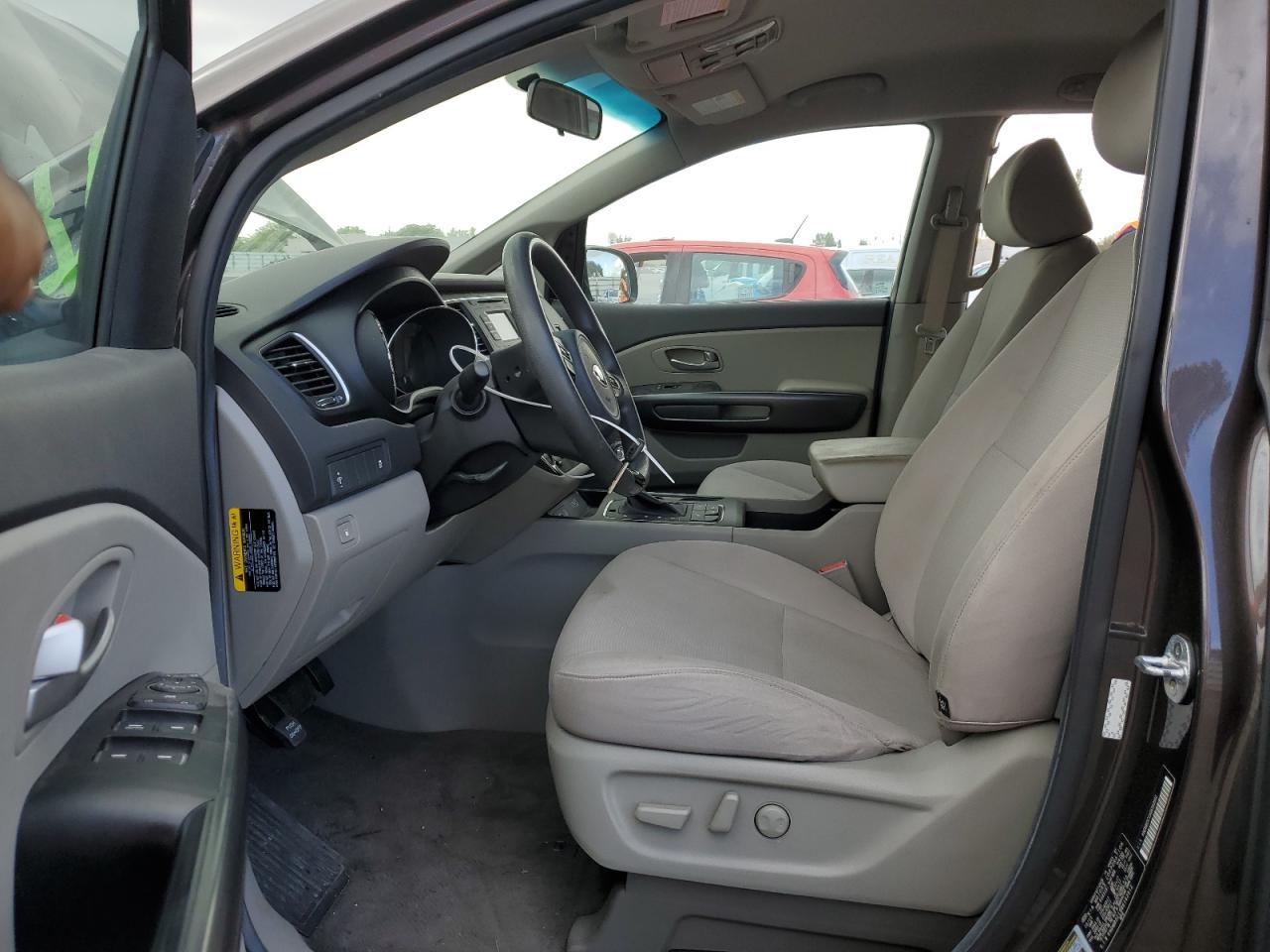 2016 KIA SEDONA LX - Фото 7