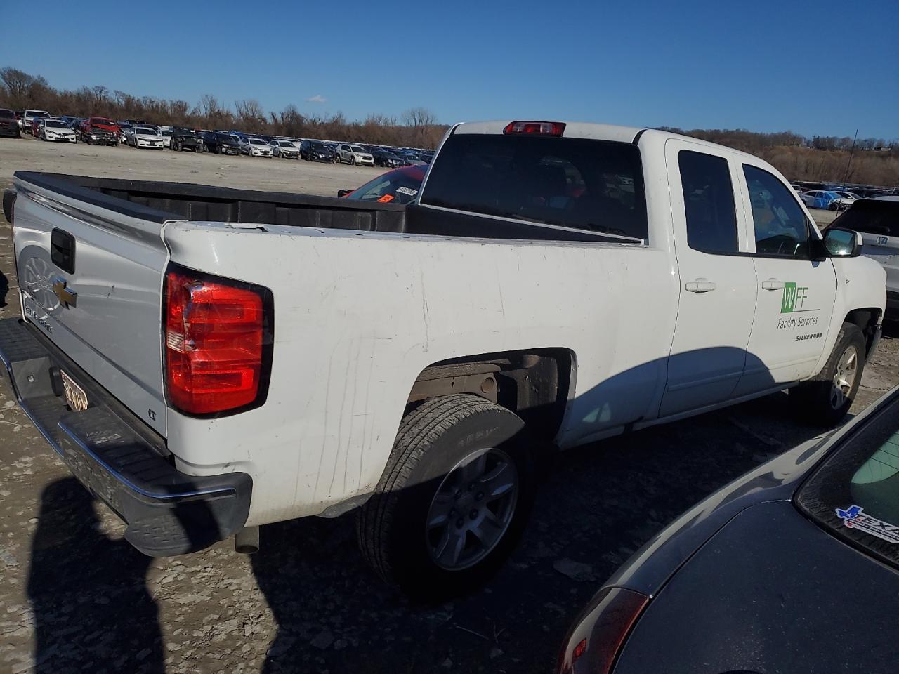 2018 CHEVROLET SILVERADO - Фото 3