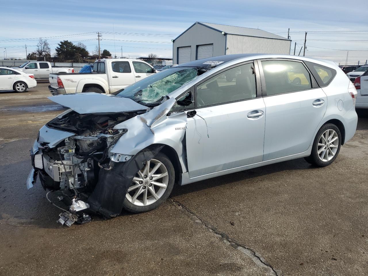 2013 TOYOTA PRIUS V