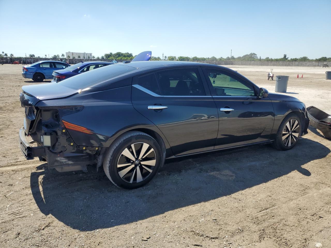 2022 NISSAN ALTIMA SV - Фото 3