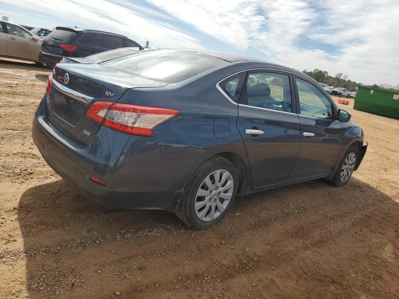 2013 NISSAN SENTRA S - Фото 3