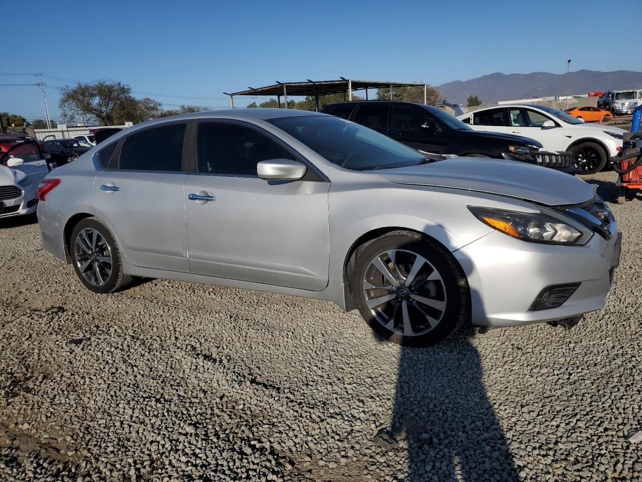 2016 NISSAN ALTIMA 2.5 - Фото 4