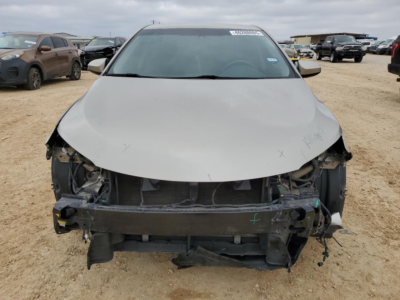2015 TOYOTA CAMRY LE - Фото 5