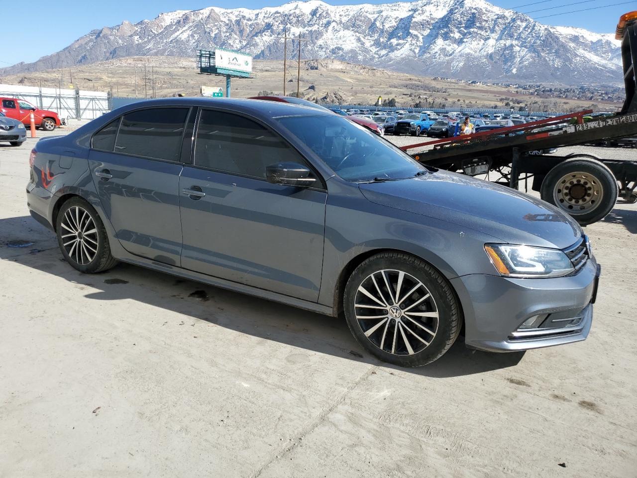 2016 VOLKSWAGEN JETTA SPOR - Image 4