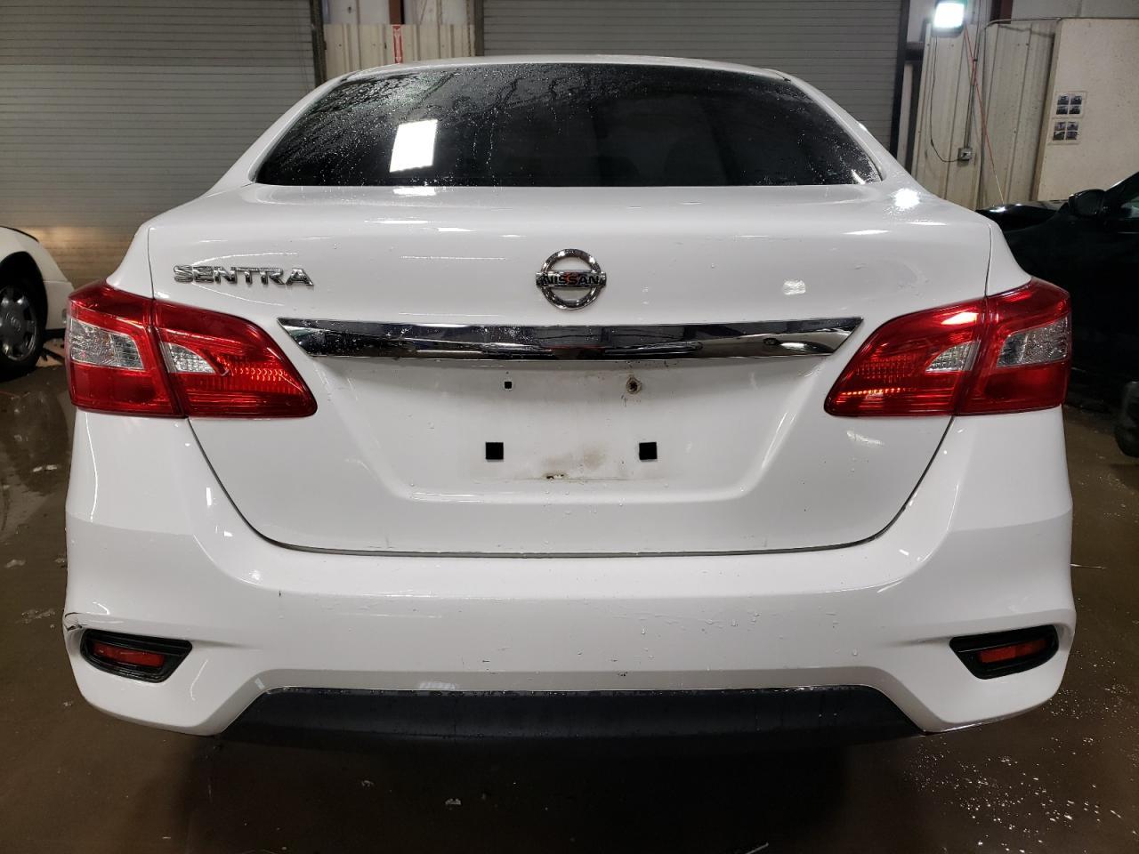 2017 NISSAN SENTRA S - Фото 6