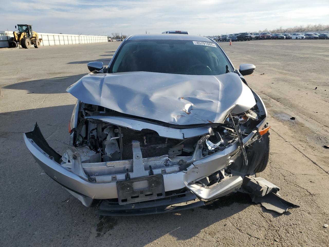 2016 HONDA CIVIC LX - Image 5