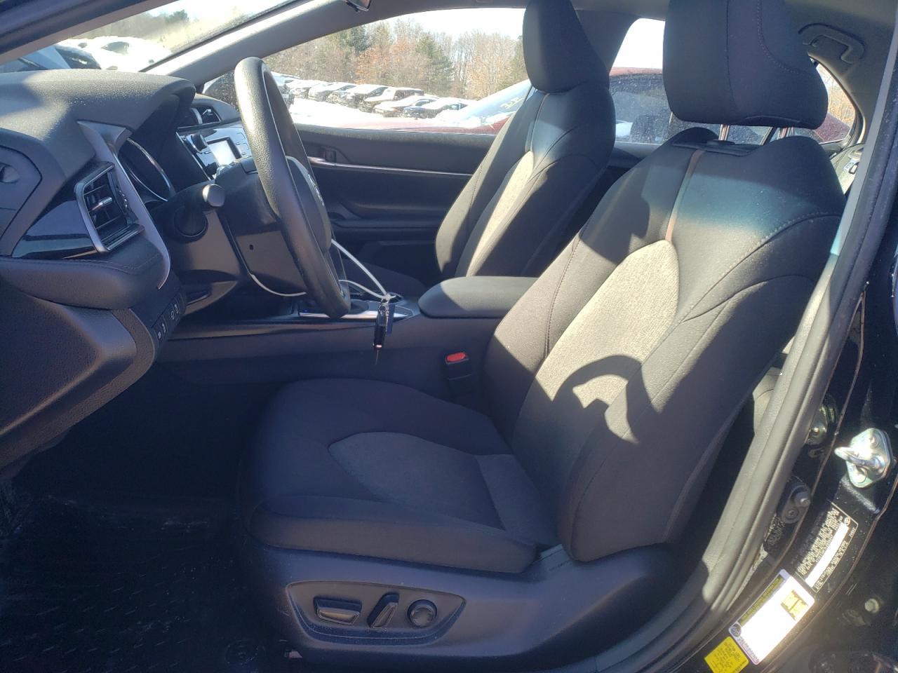 2020 TOYOTA CAMRY LE - Image 7